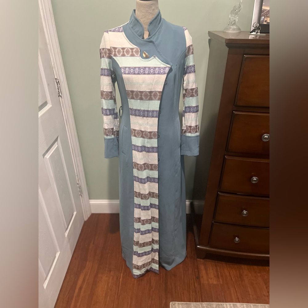 Chic Long Sleeve Dress with Striped Accents